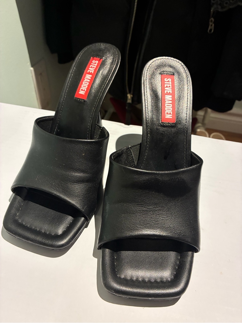 Steve Madden Black Leather Square-Toe Mule Heels - Picture 8 of 8